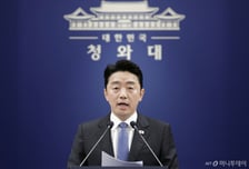 강훈식 비서실장, 오는 9일 국회의장·부의장 예방