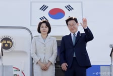 이재명 대통령, 벨기에로 출국…김민석 총리 등 공항 배웅