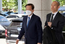 '국감 위증 혐의' 류희림 전 방심위원장, 첫 재판…"무죄 다투겠다"