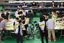 12개 대학 총학 "참정권 침해 심각"…투표용지 부족사태 시국선언
