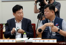 "실질적 사용 종속" vs "결국 개인사업자"…도급제 최저임금 '평행선'