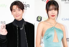 SNS 언팔하더니…정경호·수영, 공개 열애 14년만 '결별'