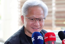 "한국에 선물"…젠슨 황이 밝힌 서울 AI 연구센터, 어떻게 꾸려질까?