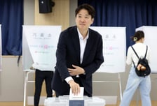 이준석 "張, 5.9억분의1 확률? 주술이냐…사회 갈등에 기름 부어"