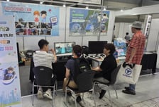 "어디부터 갈까" 방구석에서 새만금 둘러본다…여행 전 VR 답사 [르포]