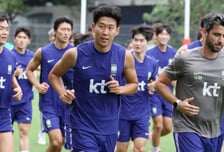 '손흥민·이강인 어떡하지...' 벌벌 떠는 홍명보호 월드컵 상대 체코 "한국전 치명적 변수 발생"