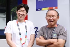 '한국 축구 전설' 박지성, 홍명보호 훈련장 방문 "잘하겠죠... 원하는 결과 가져올 것" [과달라하라 현장]