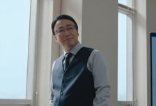 '참교육' 이성민, "시끄러" 통쾌한 일갈...연기로 완성한 '참어른의 정석'