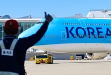 "대한항공, 화물운임이 고유가 상쇄…목표가 3.6만 유지"-KB