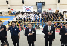 정성호 장관 "보완수사권 폐지하면 피해자 보호 대안 있나"