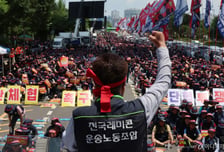 '레미콘 파업' 끝나나…"4200원 인상, 계약 1년→8개월" 잠정합의