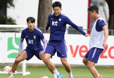 [포토] 손흥민 '이건 이지'