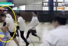 빅뱅 태양, 아들 유치원 체육대회 포착…"달리기 1등 하더라"