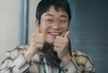 "도련님"…'신입사원 강회장' 이성욱, 귀요미 충성맨의 맹활약
