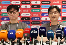 '韓 국대 최초' 멘털 코치, 홍명보호 성공 확신 "이 팀은 됩니다"... 그 이유는 [월드컵 현장]