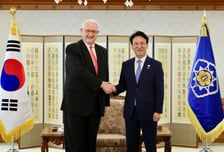김민석, 존 햄리 CSIS 명예소장 접견 "미국과 긴밀히 협력"