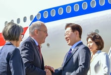 李 대통령, 스위스 공항 도착…곧 프랑스 G7 정상회의 참석
