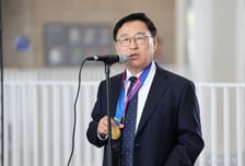 "유아 무상교육, 헌법이 보장"…정근식, 전 대법관 공약추진위원장 위촉