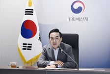 박홍근 "'통합돌봄 제도' 성공적 안착 위해 지원 아끼지 않겠다"