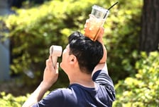 "잠깐 나가도 땀 줄줄" 서울 첫 폭염주의보…지난해보다 12일 빨랐다