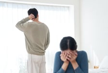 "혼자 편의점도 못 가" 남편 통제…결혼 4개월 만에 무너진 신혼