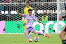 한 번 실책에 멕시코전 0-1 석패...'2차전 징크스'에 미뤄진 32강