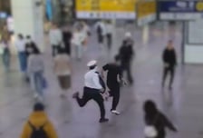 무단횡단 걸렸다고 필사의 도주? 알고 보니…'5개 혐의 수배' 불체자