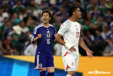 "네덜란드 비켜!" 日 조 1위 경쟁 합류, 튀니지 4-0 완파하며 월드컵 첫 승... 亞 6연패도 끊었다