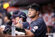 "제가 20홈런 한번 해보겠습니다! 힘은 뒤지지 않습니다" 사직 무라카미 당찬 선언→역시 MZ답네