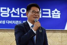 송영길, 鄭에 "지선 이겼다고 나섰나" 金엔 "당대표 자격 있는 분"