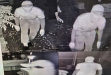 "13일째 못 잡아" 불안한 통영...복면 쓴 강도살인범 CCTV에 찍힌 모습
