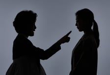 "반찬 받고 인사도 없어" 시모 지적에 며느리가 한 말...남편 '버럭'