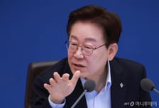 李대통령 "청년 세대, 가장 큰 소외자들…속도있게 정책 추진하라"