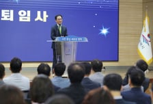 'GRDP 경기도 3위' 이끈 정장선, 8년 임기 마침표…"위대한 평택 응원"