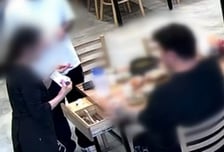 "음식에서 돌 나와" 치료비 뜯어낸 문신남들…경찰, 수사 착수