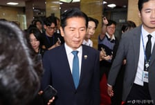정청래, 연임 도전 공식화 "분열하면 패배…李대통령 끝까지 지킬것"