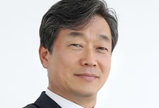 KOVO, 신임 운영본부장에 김상우 전 감독 선임! 엄재용 사무총장 부임... 2027~2028시즌부터 외인도 한명씩 추가