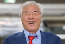 전광훈 '102억원 불법 정치자금' 의혹…경찰, 사랑제일교회 압수수색