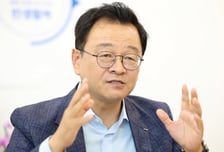 시민소통 기능 한 곳에…민경선 고양시장 당선인, 시장실 1층으로 이전