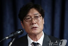 전국민 분통 터지는데 웃음이 나오나...'홍명보 선임' 이임생 근황