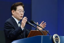 [속보]李대통령 "세계 2위 패키징기업 엠코, 이미 서남권 자리잡은 것 우연 아냐"