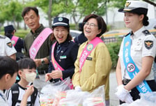김보라 안성시장, 민선9기 시작은 아이들과 함께…교통안전 캠페인 참여