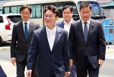 "정책적 배경, 예민하게 보는 편" 국회 돌아온 김민석, 앞으로의 행보는
