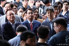 국조특위, 봉쇄 27일 만에 '잠실개표소' 진입…현장 검증 진행