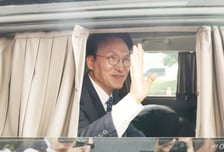 당 복귀한 김민석, 첫 지역 일정 '청주 육거리시장·SK하이닉스 찾은 이유