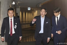"G마켓 제대로 키운다"...쿠팡, 네이버 양강구도 견제구 날린 정용진