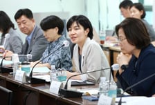 섬 가는 요양보호사, 교통비 지원 2.2배 '인상'...일 1만5000원