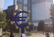 ECB 위원 금리 동결 가능성 시사…"현 수준 유지하는 게 좋을 듯"