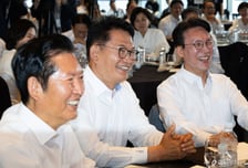'1인1표' 논란 재점화…정청래 "흔들기 안 돼" 김민석 "충돌 없다"