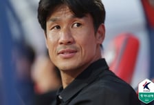 퇴장에도 끝까지 따라간 제주... 정조국 코치 "다른 선수들이 네게바 몫까지 뛰었다" [김천 현장]